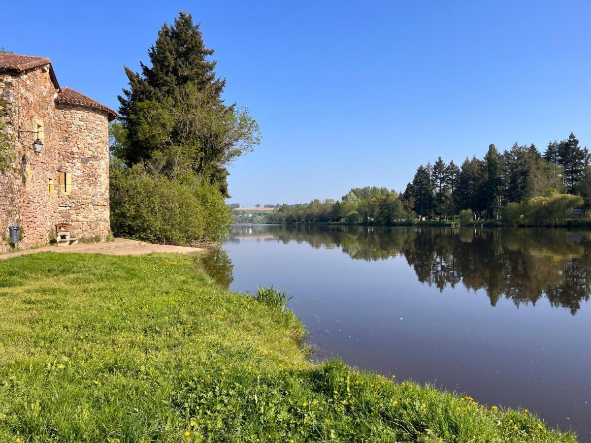 La Maison Du Passeur Availles-Limouzine Экстерьер фото